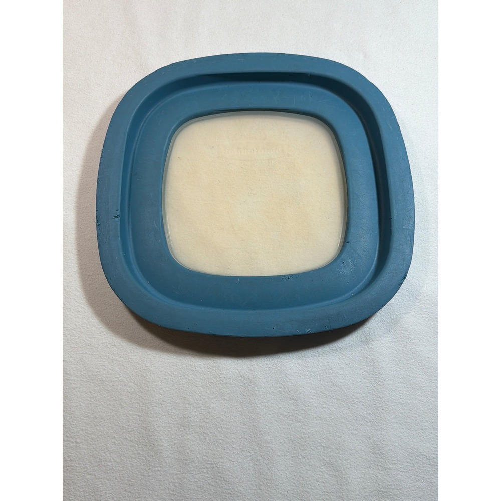 Rubbermaid Premier Replacement Lid Square Blue Seal Clear Window 8.25in